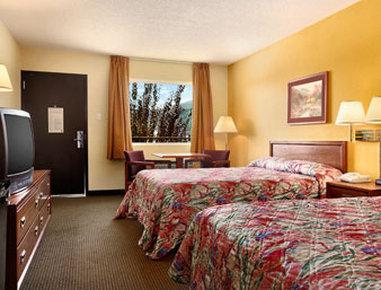 Motel Super 8 By Wyndham Williamsburg Exterior foto